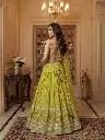 studio_back.webp