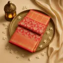 Exquisite Red Banarasi Silk Saree with Intricate Zari Weave