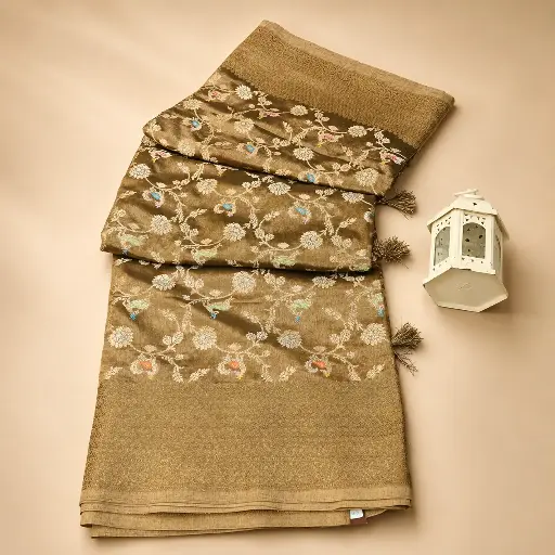 [74209001FO24E0] Olive Brown Banarasi Style Saree with Floral Zari Weave & Tassel Pallu