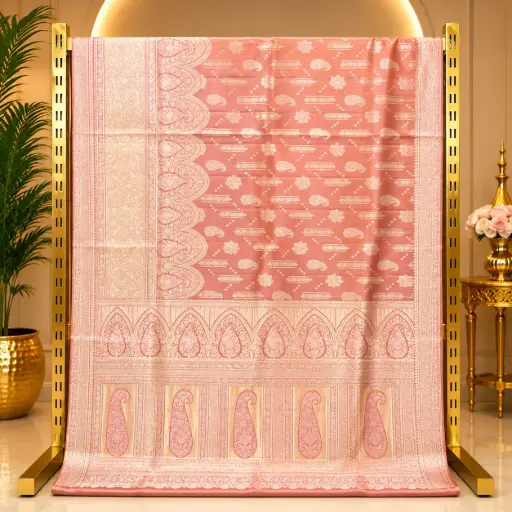 [84209008FV07E1] Elegant Peach Woven Saree with Paisley Motifs and Ornate Border