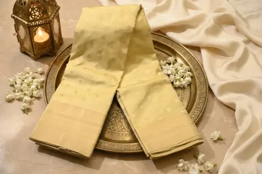 [54709001FQ60E0] Pastel Lemon Gold Silk Saree with Zari Weaving